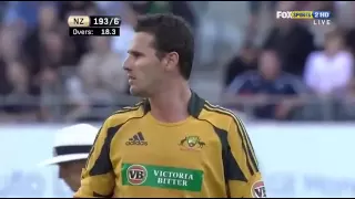 Brendon Mccullum vs Shaun Tait  HD