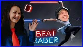 Moonoslav hraje BEAT SABER (Virtuálna realita) :DD