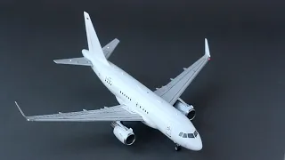 Airbus A318 Elite D-AUAA scale 1/144