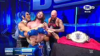 AJ Styles celebra su victoria con The O.C - WWE Smackdown 12/05/2023 (En Español)