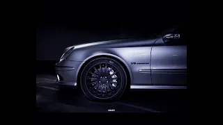 Mercedes-Benz E55 AMG V8 Kompressor