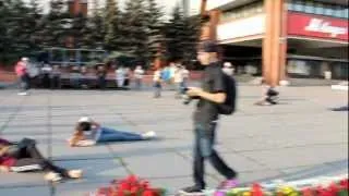 Флешмоб "перестрелка" с участием омских полицейских