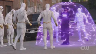 Vibe & Frost vs Godspeed Clones - The Flash 7x18 Finale | Arrowverse Scenes