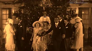 Mary Pickford & Douglas Fairbanks Host Wedding at Pickfair (1925)