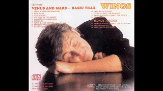 Treat Her Gently  Lonely Old People  /  Paul McCartney　(CD: WINGS VENUS AND MARS BASIC TRAX)