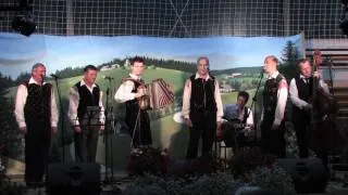 Čebelar - Lojze Slak, izvaja kvartet AS in muzikantje iz Vitanja