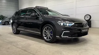 Volkswagen Passat Variant GTE 2020 Mangan Grey