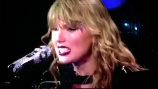 Taylor singing Come Back Be Here at Reputation Tour