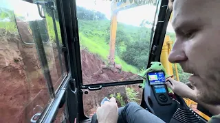 CORTANDO ESTRADA COM ESCAVADEIRA HIDRÁULICA