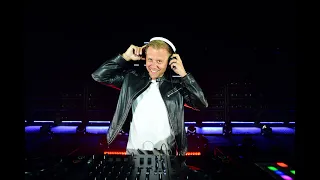 Armin van Buuren live at Fun Radio Livestream Experience