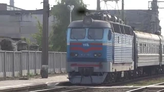 ЧС4-190 прибывает на станцию Конотоп