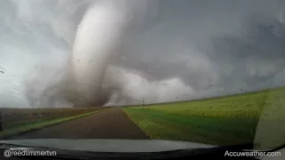 Violent Tornado Timelapse From Maturity to Rope Out 5/24/2016
