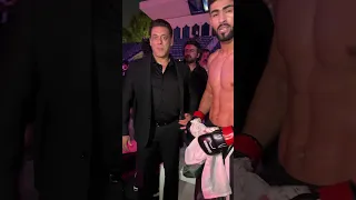 Shahzaibrin meeting salman khan #pakvsindia #ufc #shahzaibrind #shahzaibvlog #motivation