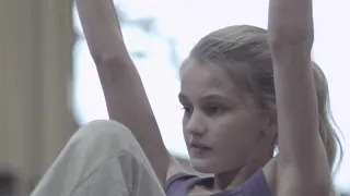 Летающая Анна (трейлер) Фестиваль документального кино Чеснок 2019