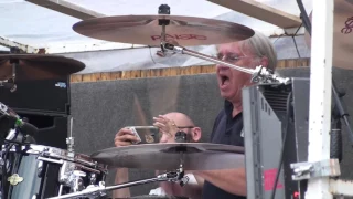 Ian Paice (batterista dei Deep Purple) Soundcheck a Borgoratto con i Beggar's Farm