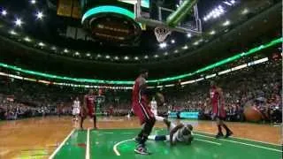 LeBron James' MONSTER alley-oop slam @ Celtics!ᴴᴰ