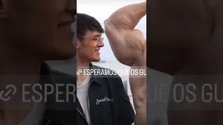 Big bodybuilder compare muscle with small guy - muscle worship