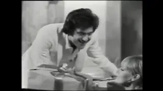 Joe Dassin - Un Cadeau De Papa (1970)