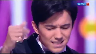 Dimash  "Любовь уставших лебедей" Новогодний Голубой Огонёк   2019