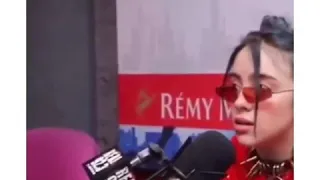 Billie Eilish stops interview to admire Nicki Minaj's beauty!!!