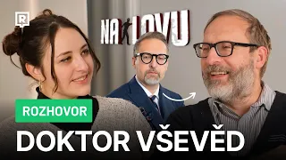 Doktor Vševěd: „Na prohlídce hradu jsem přebral výklad za průvodce.“ Zvládl kvíz pro Gen Z?