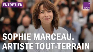 Sophie Marceau : "Écrire, c'est s'oublier soi-même"