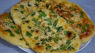 No Oven No Yeast Tawa Tandoori Garlic Naan Recipe | Dars Kitchen #shorts