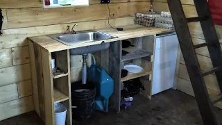 Bushcamp - Building an Off the Grid Sink and Wooden Countertop (No Plumbing Required)