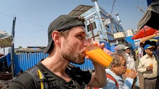 Trying Mumbai's strange Watermelon drink (Why is it orange color?)🇮🇳