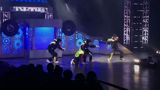 JABBAWOKEEZ PERFORMANCE🕺🏽|HORROR NIGHTS2019