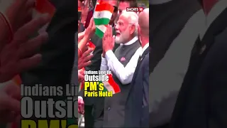 Indian Diaspora Queues Up To Meet PM Modi In Paris | #Shorts | News18 Reels | PM Modi France Visit