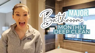 MY *UPDATED* MONTHLY BATHROOM DEEP CLEANING ROUTINE // 2022 Cleaning Motivation + Routine