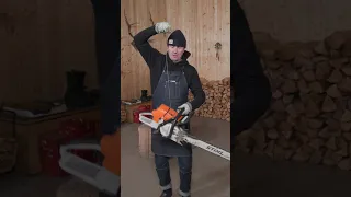 How to start a chainsaw like a professional homeowner Wranglerstar #shorts