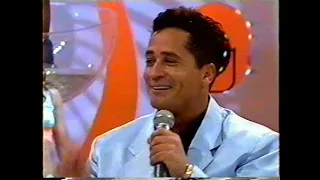 Domingo Legal | Leandro & Leonardo cantam "Anarriê" no SBT em 21/09/1997 - INÉDITO