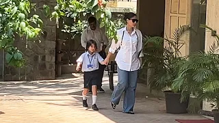 Kareena Kapoor With Her Son Taimur Ali Khan Spotted At Her Residence In Bandra