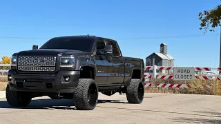 Complete walk around of my 2016 LML Duramax Denali!