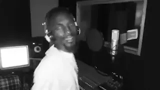 MOWZEY RADIO'S UNIQUE STUDIO SESSIONS