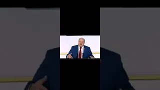 Александр Лукашенко:" Поедем, пивка попьём, вон у меня за заднем сидении пару девок сидит"