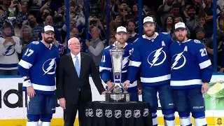 Вручение The Prince of Wales Trophy команде Tampa Bay Lightning