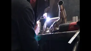 Fabricating a Custom Exhaust for a Triumph Rocket III