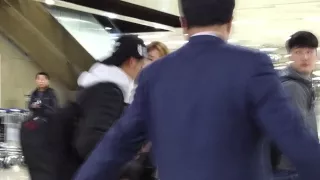 20151110  김포공항 김수현 입국 kimsoohyun