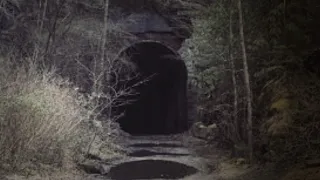 (HAUNTED TUNNEL) Abandoned in the Middle of the Tennessee Mountains