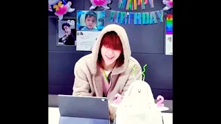 TXT 🥰 SOOBIN 'S FONDNESS FOR HIS SEOKJIN HYUNG 💜 BIRTHDAY VLIVE