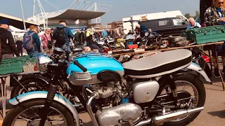 KEMPTON PARK Motorcycle Autojumble - A Walk Along Stalls Looking at Vintage & Classic Bikes For Sale