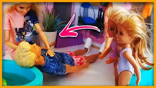 Reactionez: Crima la Piscina lui Barbie