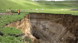 Sinkhole opens in Rotorua