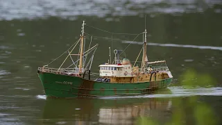 Hemerica   RC model of 1957 French trawler