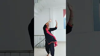 choodi bhi zid pe ayi hai 😍 #subscribe #trending #dance #step