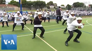 Muslim Students Perform Emotionally-Charged Haka in New Zealand to Commemorate Christchurch Victims