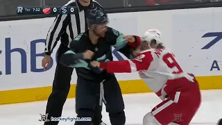 Vladislav Namestnikov vs Adam Larsson Mar 19, 2022